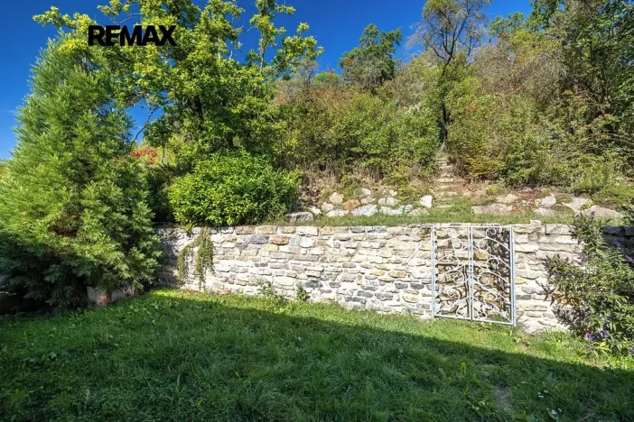 Prodej rodinného domu, Vráž, Nad Loděnicí, 219 m2