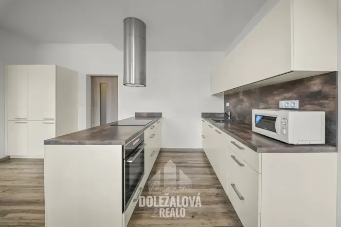 Pronájem bytu 3+kk, Jihlava, Leoše Janáčka, 74 m2