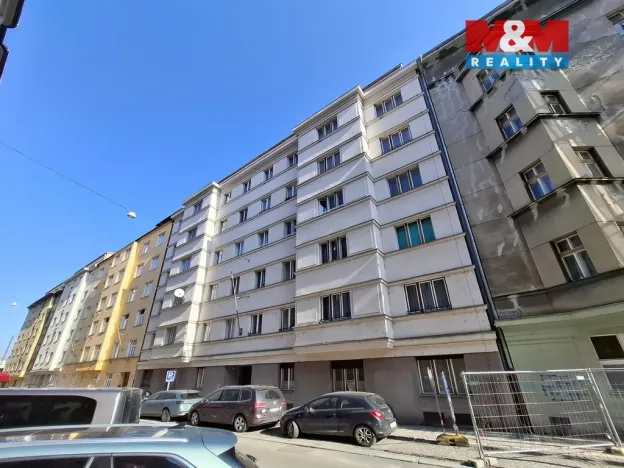 Pronájem bytu 3+kk, Praha - Holešovice, U smaltovny, 75 m2