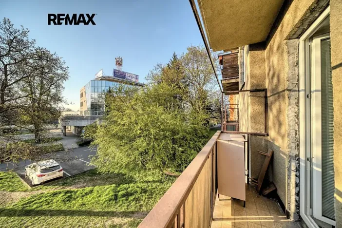 Prodej bytu 3+1, Kolín, Sladkovského, 84 m2