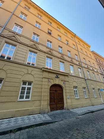 Pronájem bytu 2+1, Praha - Nové Město, Ostrovní, 73 m2