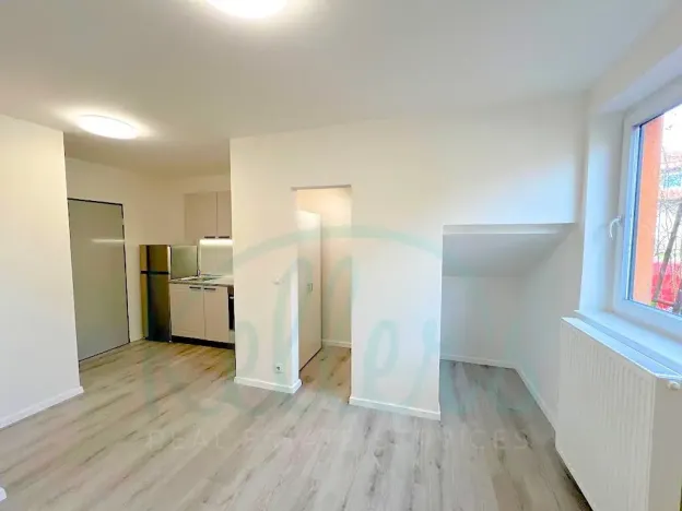 Pronájem bytu 1+kk, Hostivice, Čsl. armády, 25 m2