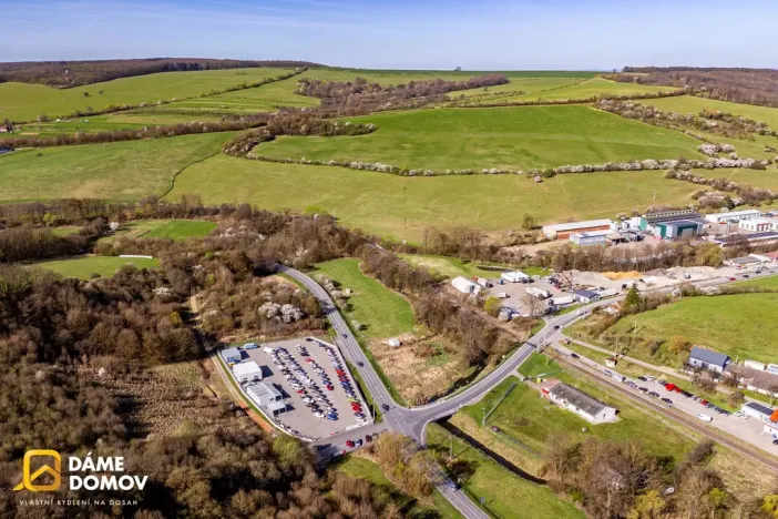 Prodej komerčního pozemku, Biskupice, 8012 m2