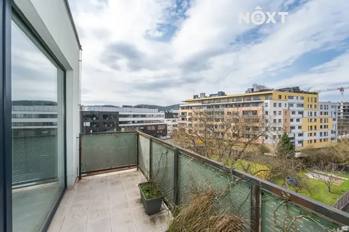 Pronájem bytu 3+kk, Brno, Sochorova, 87 m2