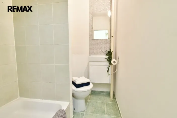 Prodej bytu 2+kk, Hradec Králové - Pražské Předměstí, V Koutech, 47 m2