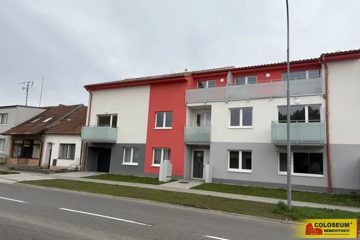 Pronájem bytu 2+kk, Újezd u Brna, 49 m2