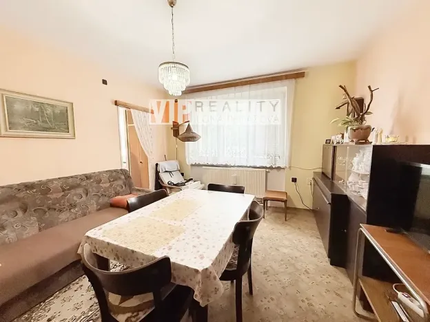 Prodej bytu 2+1, Rosice, Husova čtvrť, 56 m2