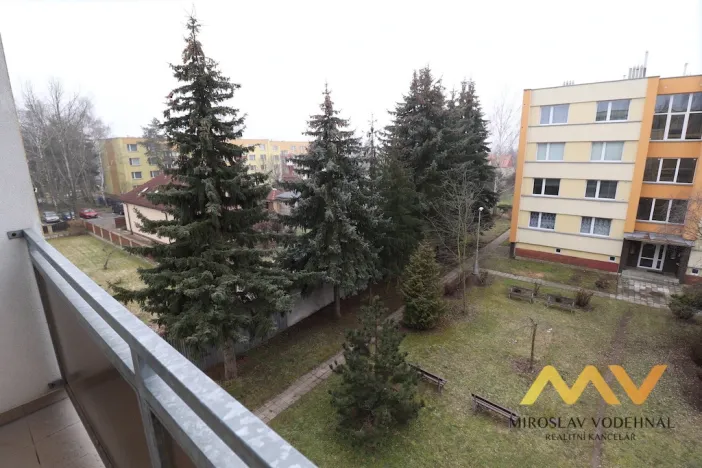 Pronájem bytu 1+1, Hradec Králové - Věkoše, Na Zahrádkách, 40 m2