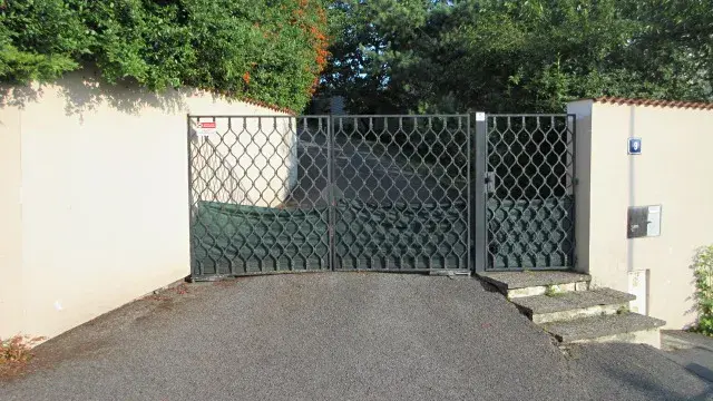 Prodej pozemku pro bydlení, Praha - Hlubočepy, Skalní, 1368 m2