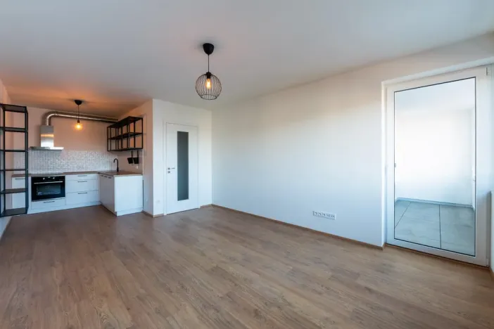 Pronájem bytu 2+kk, Pardubice - Zelené Předměstí, Smilova, 60 m2