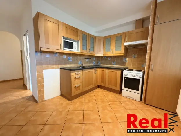 Pronájem bytu 2+1, Valtice, Lázeňská, 56 m2
