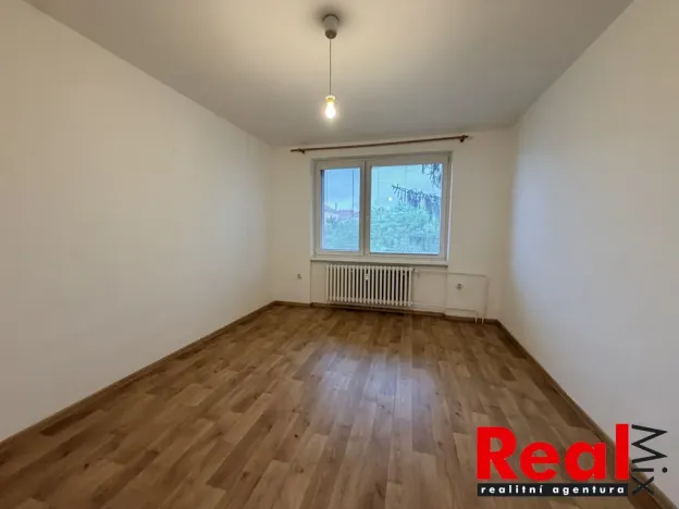 Pronájem bytu 2+1, Valtice, Lázeňská, 56 m2