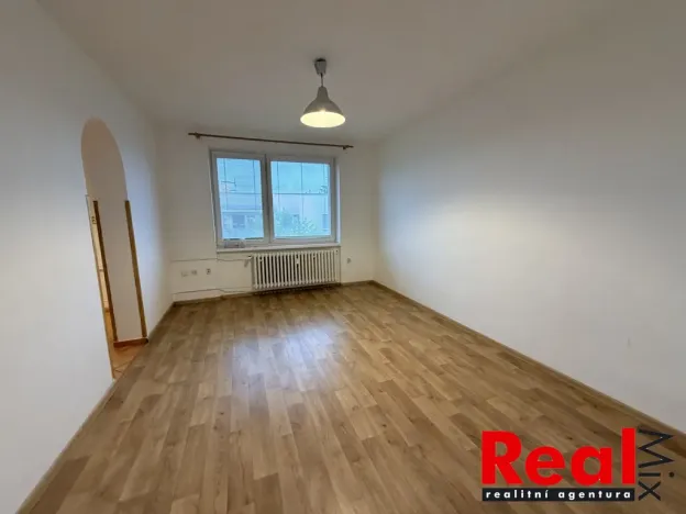 Pronájem bytu 2+1, Valtice, Lázeňská, 56 m2