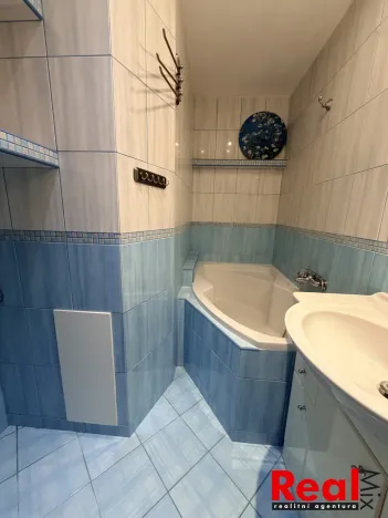 Pronájem bytu 2+1, Valtice, Lázeňská, 56 m2