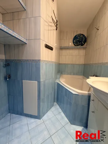 Pronájem bytu 2+1, Valtice, Lázeňská, 56 m2