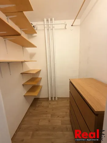 Pronájem bytu 2+1, Valtice, Lázeňská, 56 m2