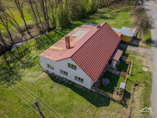 Prodej rodinného domu, Rozsochy, 371 m2