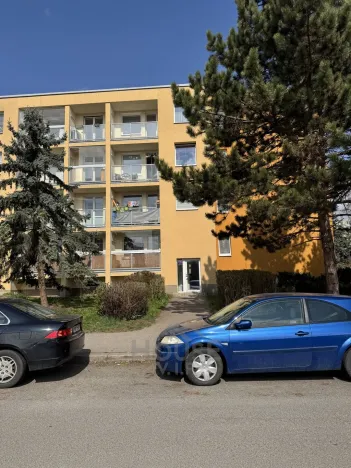 Prodej bytu 3+1, Praha - Modřany, Pertoldova, 71 m2