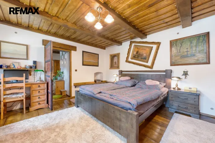 Prodej rodinného domu, Všechlapy, 200 m2