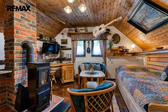 Prodej rodinného domu, Všechlapy, 200 m2