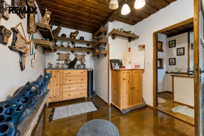 Prodej rodinného domu, Všechlapy, 200 m2