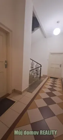 Pronájem bytu 2+1, Praha - Nové Město, Na hrádku, 60 m2