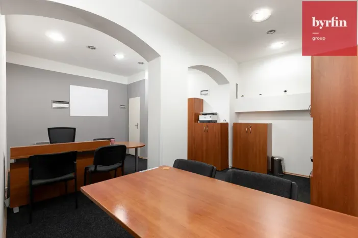 Prodej kanceláře, Opava, Dolní náměstí, 27 m2