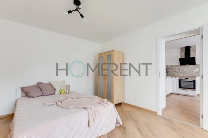 Pronájem bytu 1+1, Praha - Malešice, Bakalářská, 38 m2