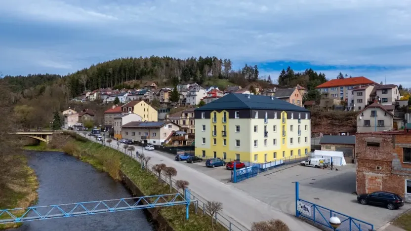 Pronájem bytu 3+1, Úpice, Národní, 46 m2