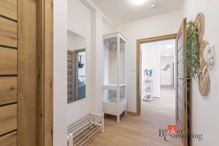 Pronájem bytu 3+kk, Valtice, P. Bezruče, 58 m2