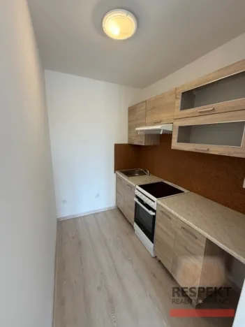 Prodej bytu 1+kk, Kladno, Hradčanská, 32 m2