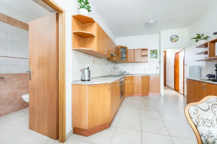 Prodej vícegeneračního domu, Velký Chlumec, 180 m2