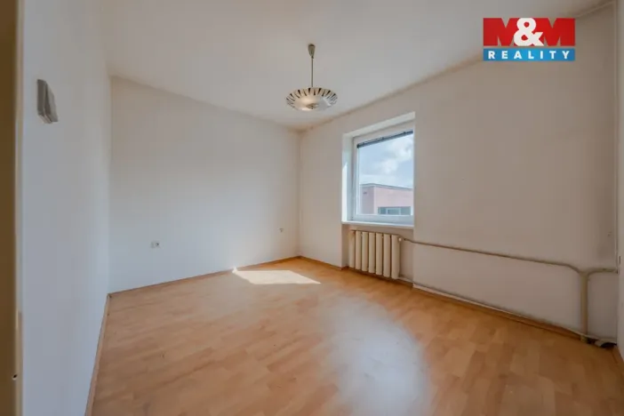 Prodej rodinného domu, Valašské Meziříčí, Družstevní, 230 m2