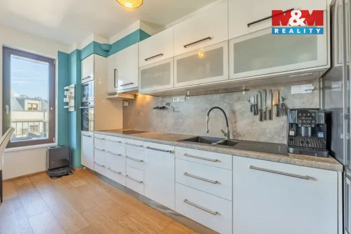 Prodej bytu 3+kk, Praha, Nademlejnská, 75 m2