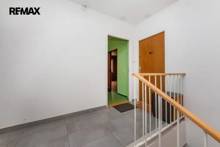 Prodej bytu 2+1, Praha, Káranská, 54 m2