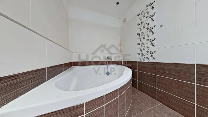 Prodej bytu 3+1, Praha - Stodůlky, U jezera, 91 m2