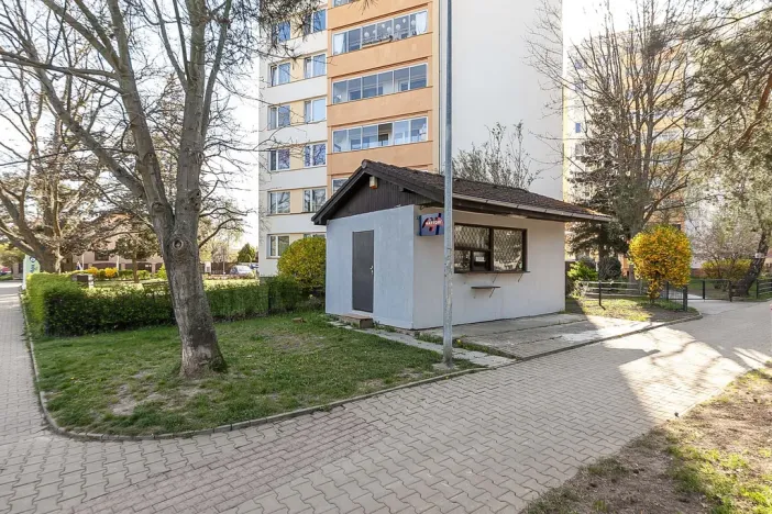 Prodej obchodního prostoru, Praha - Horní Počernice, Běluňská, 24 m2