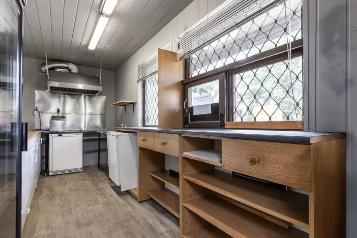 Prodej obchodního prostoru, Praha - Horní Počernice, Běluňská, 24 m2