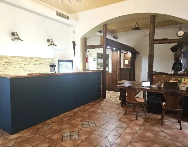 Pronájem restaurace, Praha - Vinohrady, 130 m2