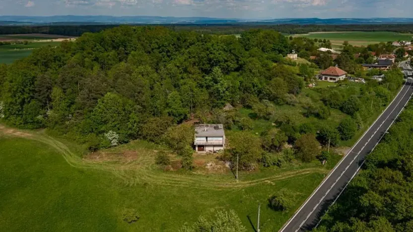 Prodej pozemku pro bydlení, Veliny, 1652 m2