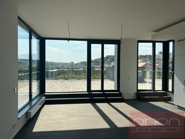 Pronájem bytu 3+kk, Praha - Smíchov, Grafická, 111 m2