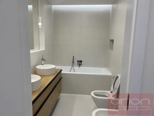 Pronájem bytu 3+kk, Praha - Smíchov, Grafická, 111 m2