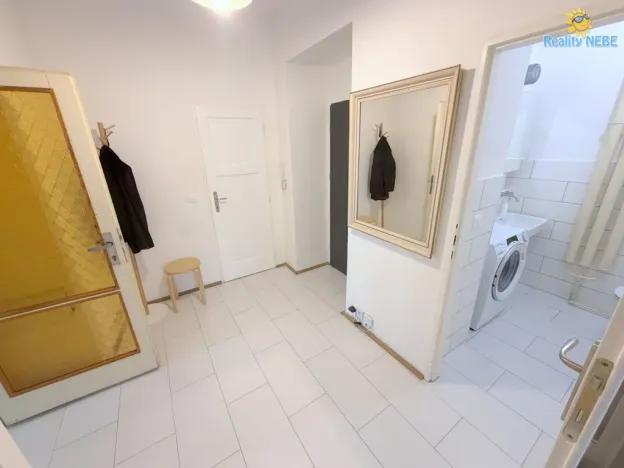 Prodej bytu 2+kk, Praha - Vršovice, K louži, 42 m2