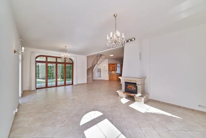 Pronájem vily, Praha - Nebušice, Nebušická, 254 m2