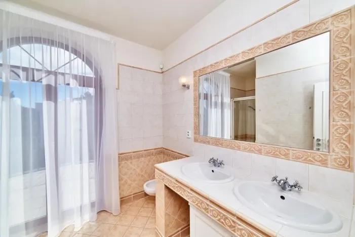 Pronájem vily, Praha - Nebušice, Nebušická, 254 m2