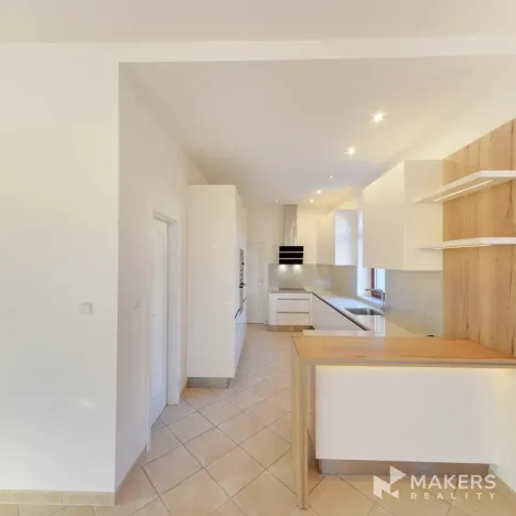 Pronájem vily, Praha - Nebušice, Nebušická, 254 m2