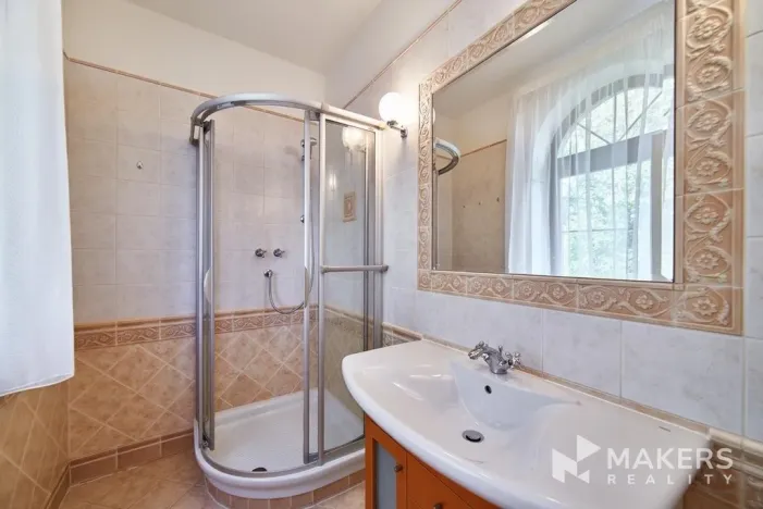 Pronájem vily, Praha - Nebušice, Nebušická, 254 m2