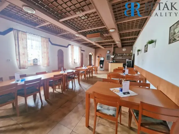 Prodej restaurace, Troubky, K Záložně, 129 m2