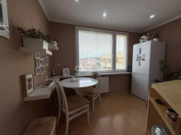 Prodej bytu 2+1, Chomutov, Bezručova, 63 m2