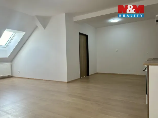 Pronájem bytu 3+kk, Švihov, Čsl. legií, 100 m2